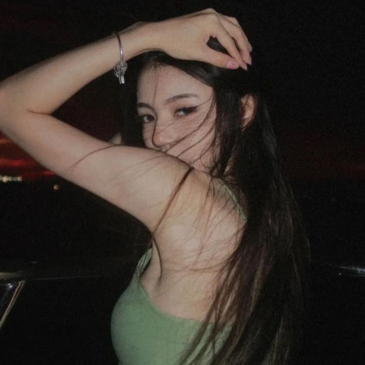 泣残红